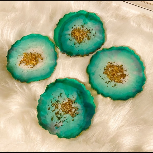 Handmade 4 Green Resin Coasters With Gold Flakes - Picture 5 of 5